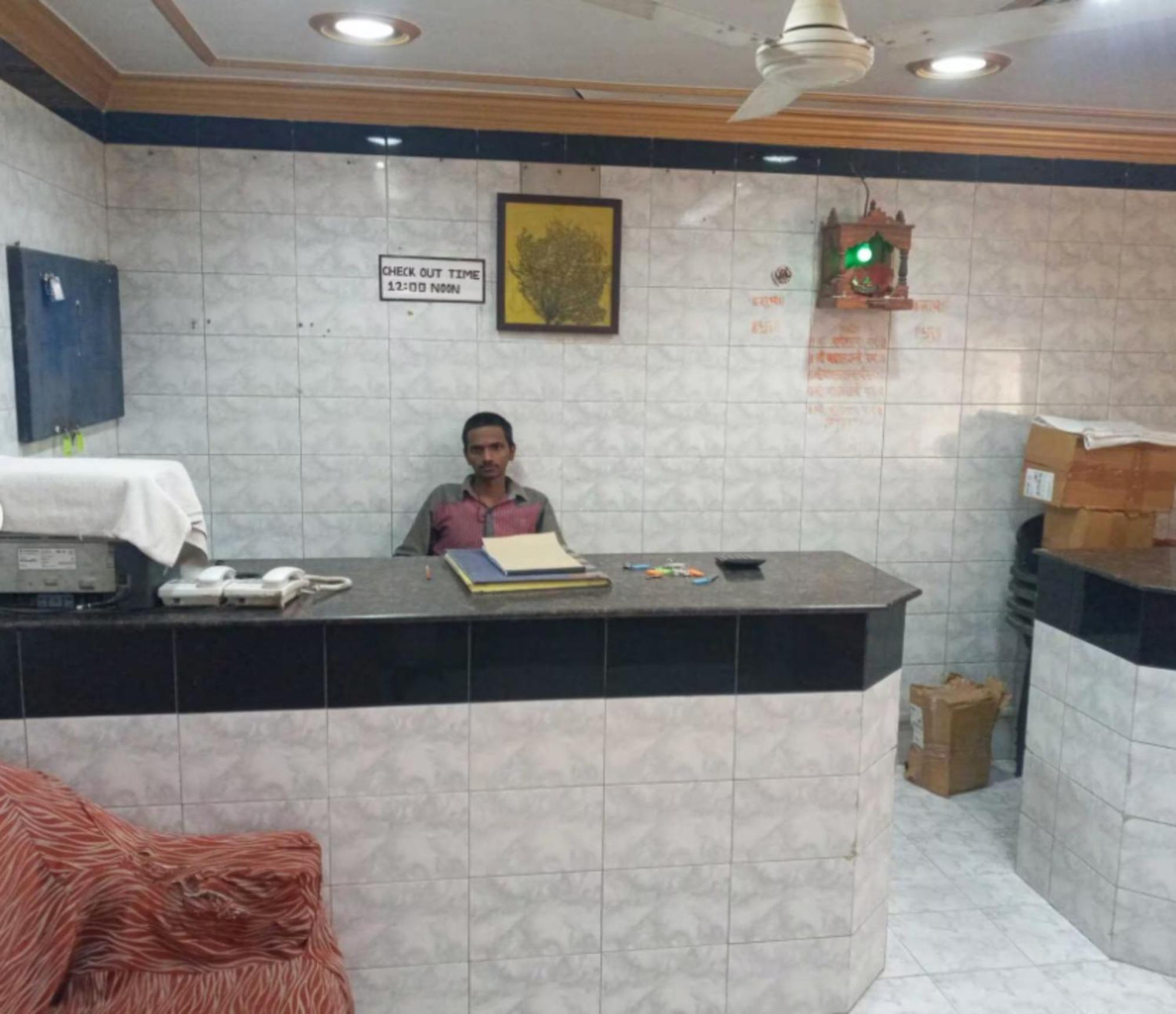 Grg Shanti Guest House Varanasi Near Manikarnika Ghat Bagian luar foto