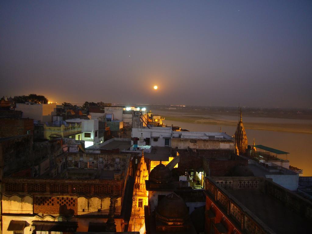 Grg Shanti Guest House Varanasi Near Manikarnika Ghat Bagian luar foto