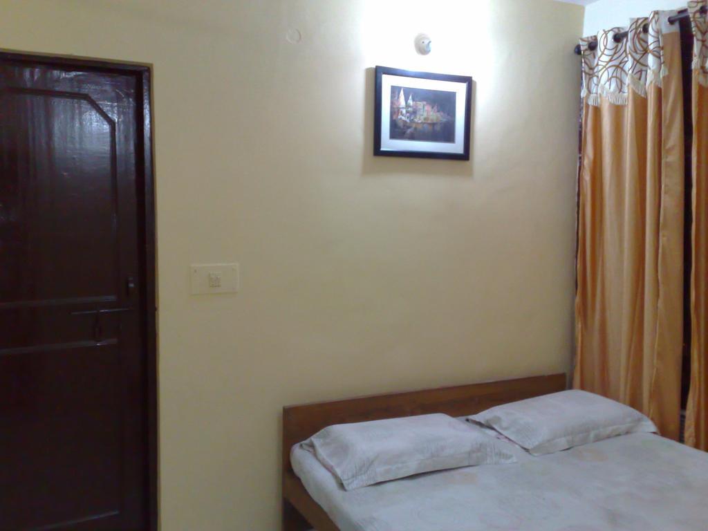 Grg Shanti Guest House Varanasi Near Manikarnika Ghat Ruang foto