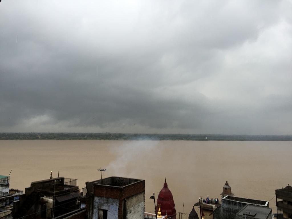Grg Shanti Guest House Varanasi Near Manikarnika Ghat Bagian luar foto