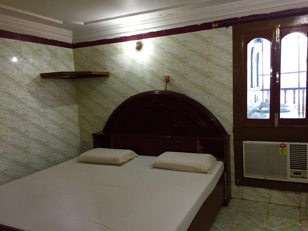 Grg Shanti Guest House Varanasi Near Manikarnika Ghat Bagian luar foto