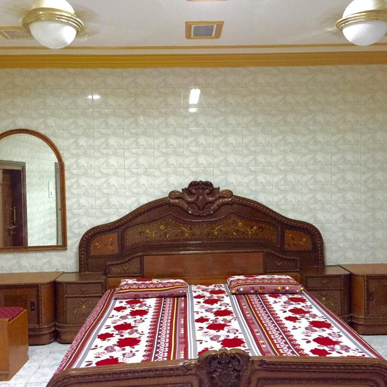 Grg Shanti Guest House Varanasi Near Manikarnika Ghat Bagian luar foto