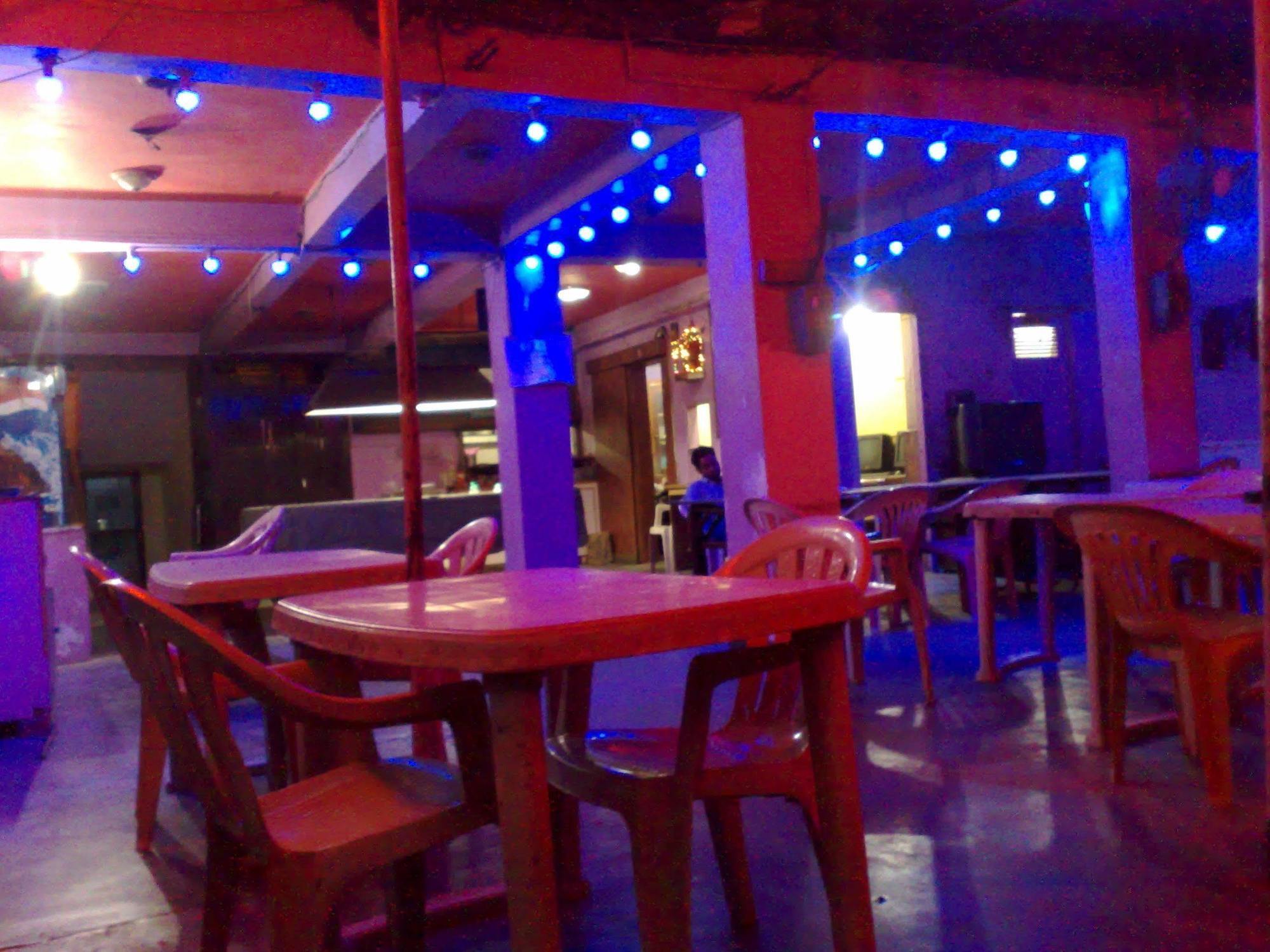 Grg Shanti Guest House Varanasi Near Manikarnika Ghat Bagian luar foto